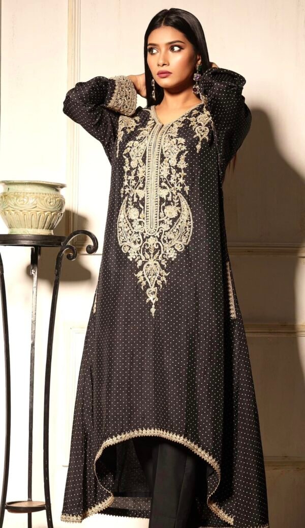 H51 Long York Embroidery &Tunic