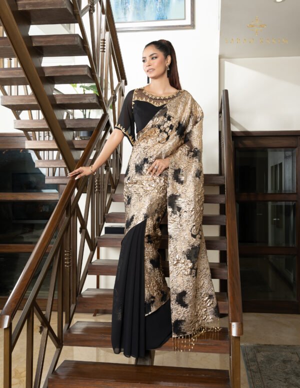 Black & gold crushed Saree