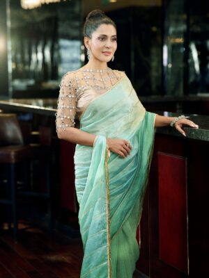 Ombre pre-draped saree