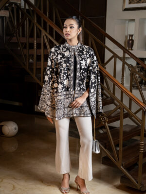 Cape- style jacket with floral embroidery